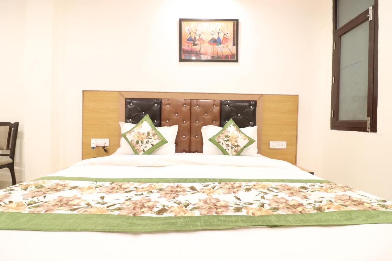 Hotel Hari International - Noida Sector 11 Luaran gambar