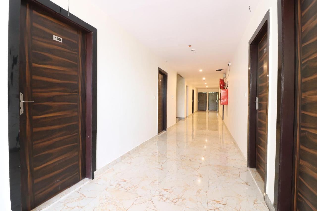 Hotel Hari International - Noida Sector 11 Luaran gambar