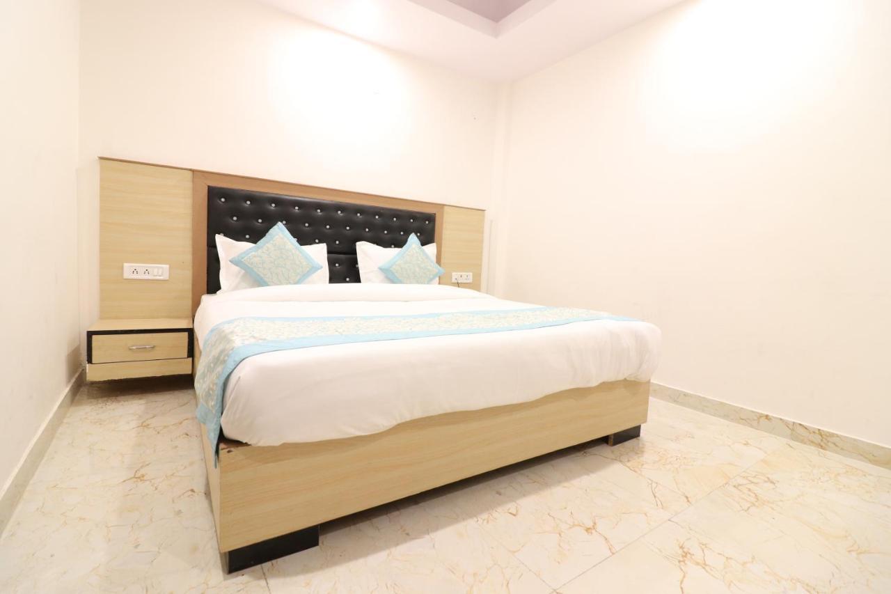 Hotel Hari International - Noida Sector 11 Luaran gambar