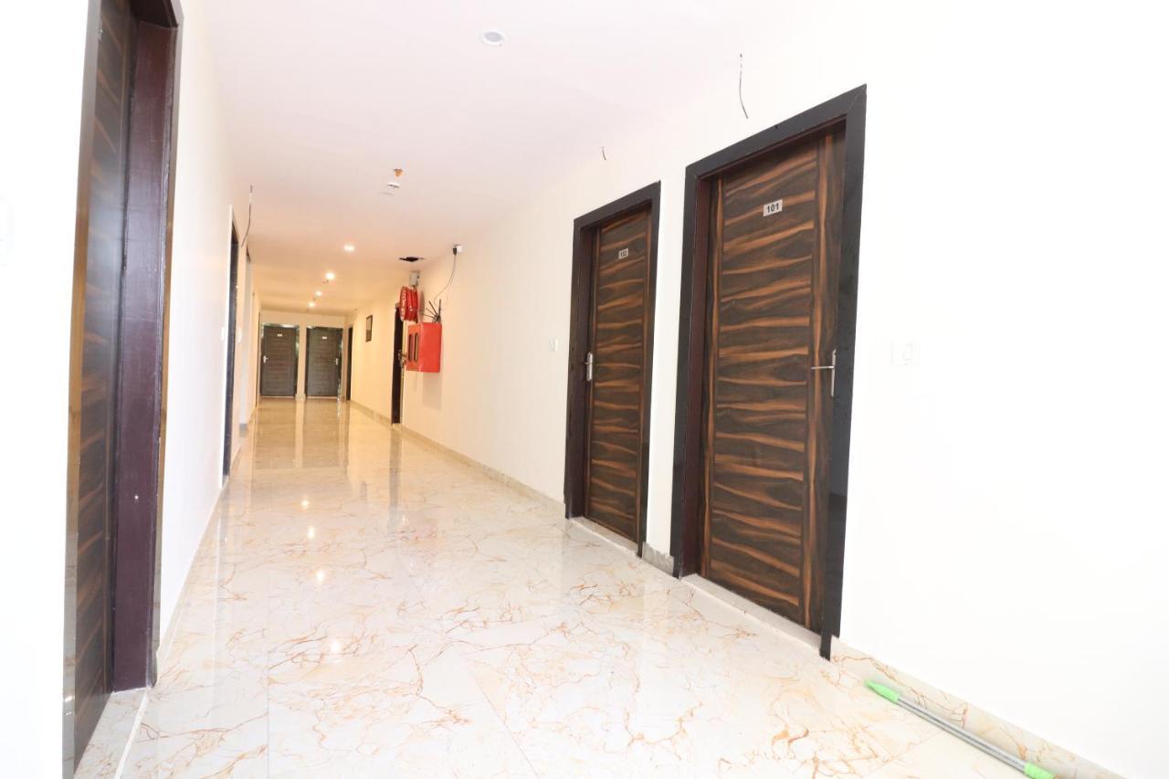 Hotel Hari International - Noida Sector 11 Luaran gambar