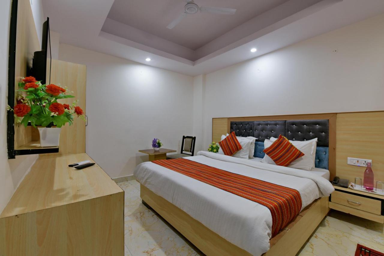 Hotel Hari International - Noida Sector 11 Luaran gambar