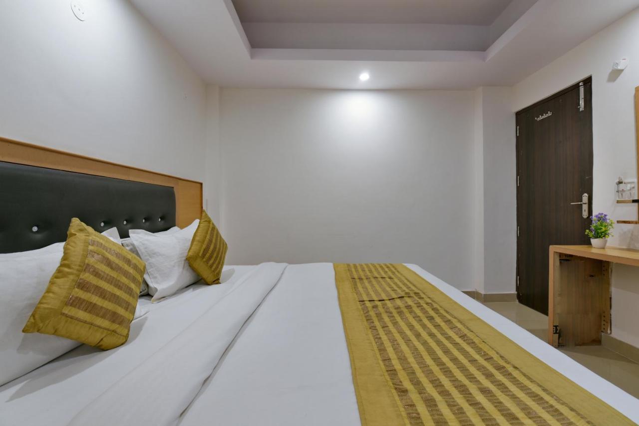 Hotel Hari International - Noida Sector 11 Luaran gambar