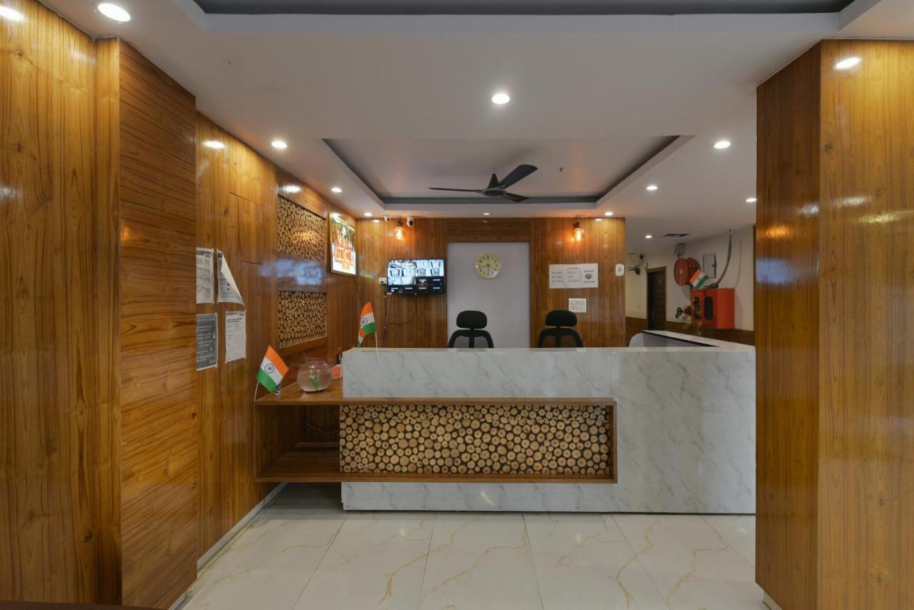 Hotel Hari International - Noida Sector 11 Luaran gambar