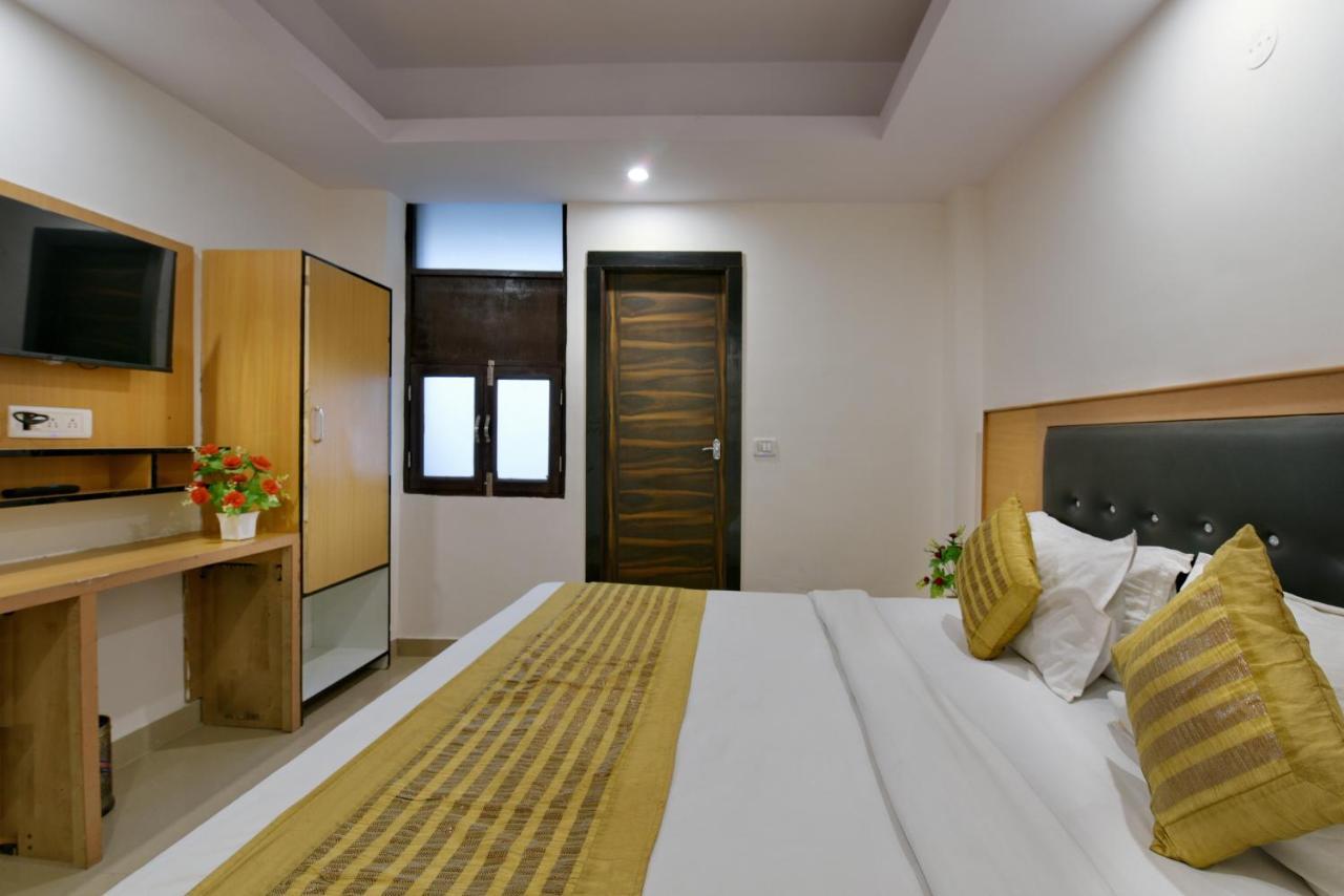 Hotel Hari International - Noida Sector 11 Luaran gambar