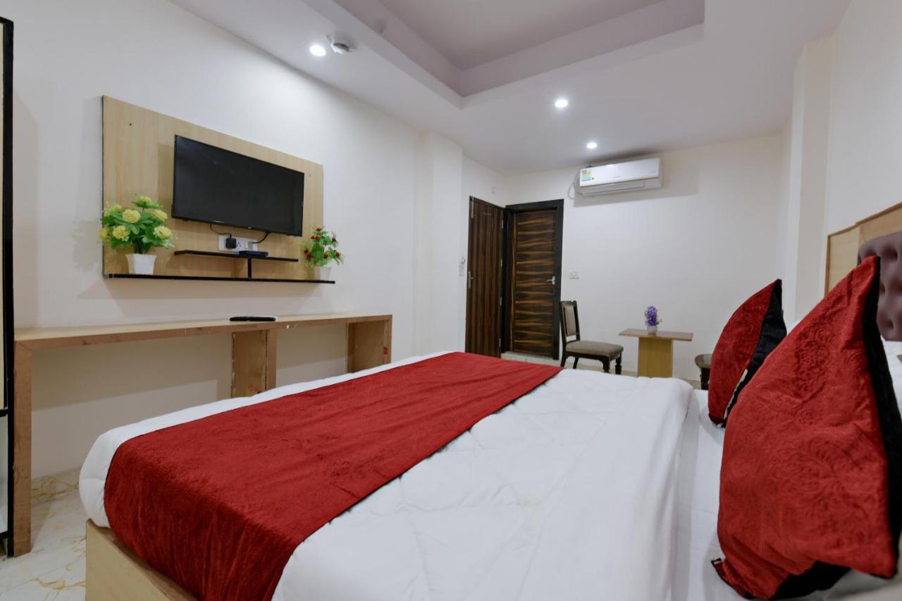 Hotel Hari International - Noida Sector 11 Luaran gambar