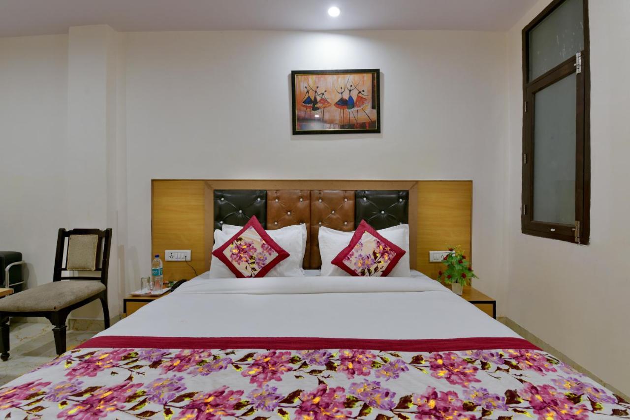 Hotel Hari International - Noida Sector 11 Luaran gambar
