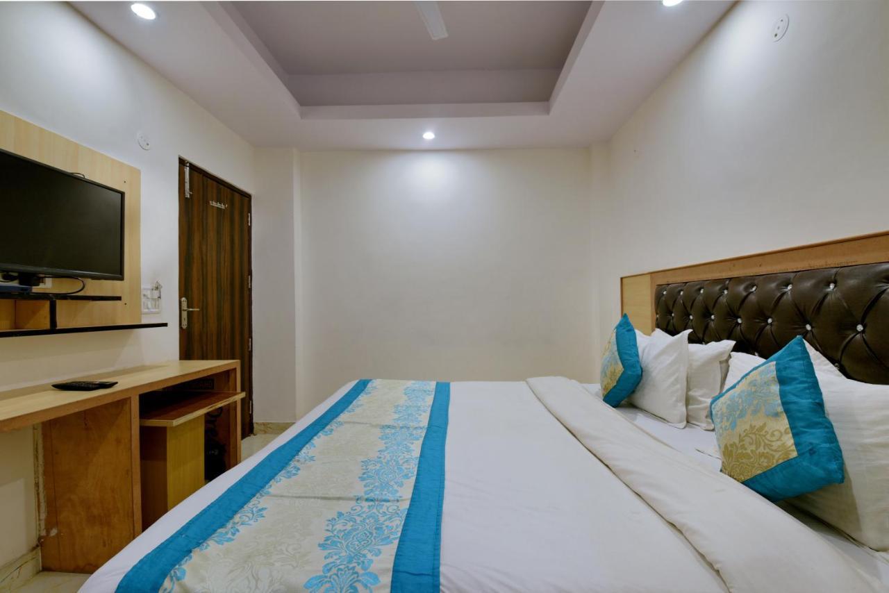 Hotel Hari International - Noida Sector 11 Luaran gambar