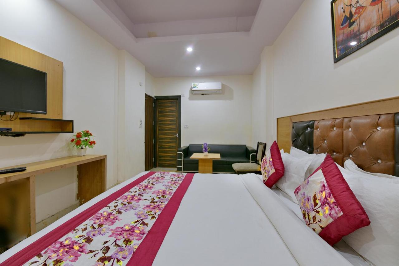 Hotel Hari International - Noida Sector 11 Luaran gambar