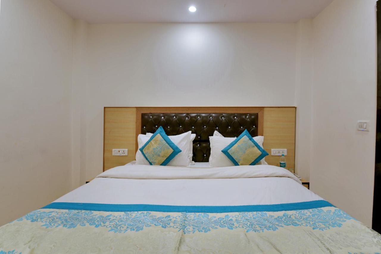 Hotel Hari International - Noida Sector 11 Luaran gambar
