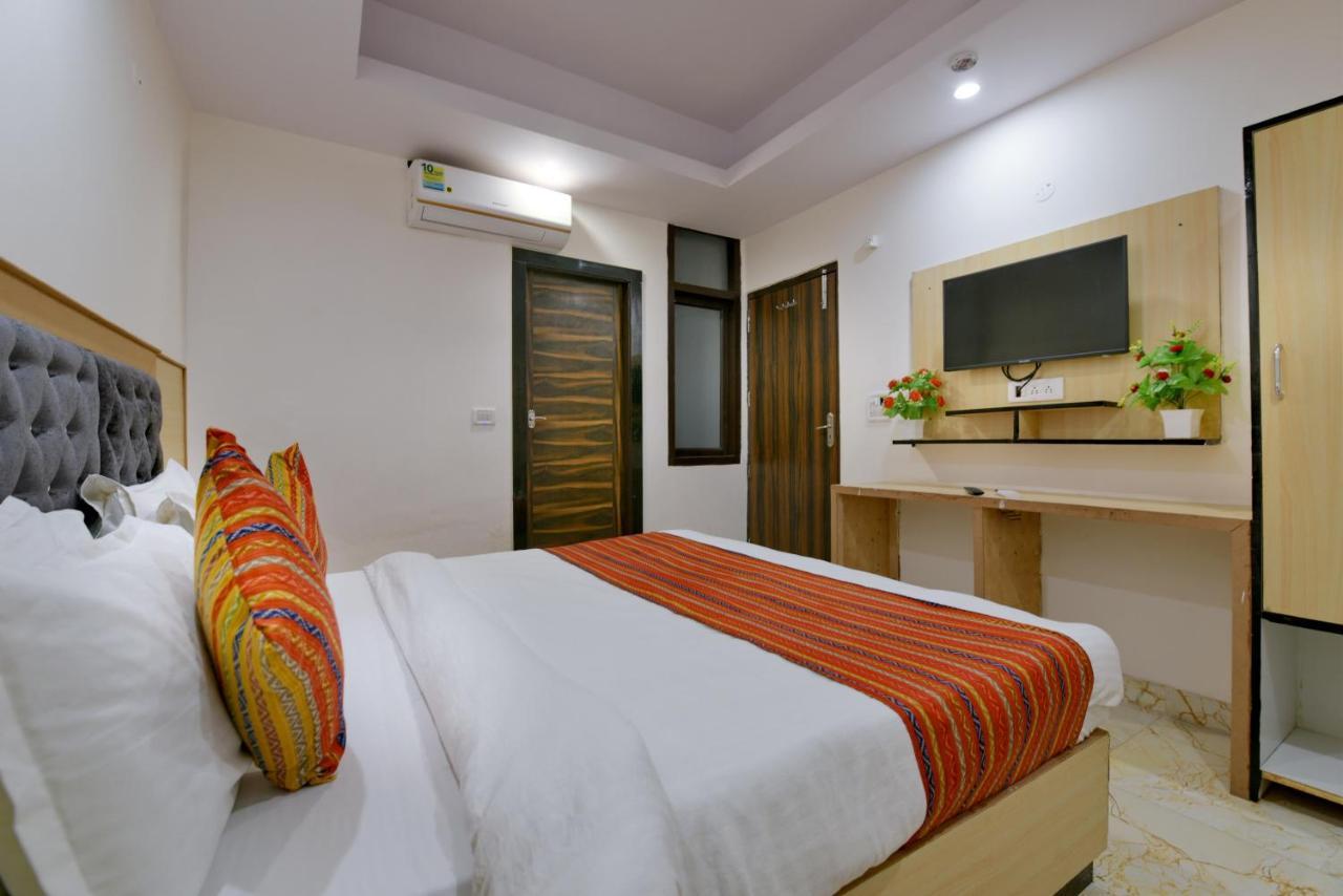 Hotel Hari International - Noida Sector 11 Luaran gambar