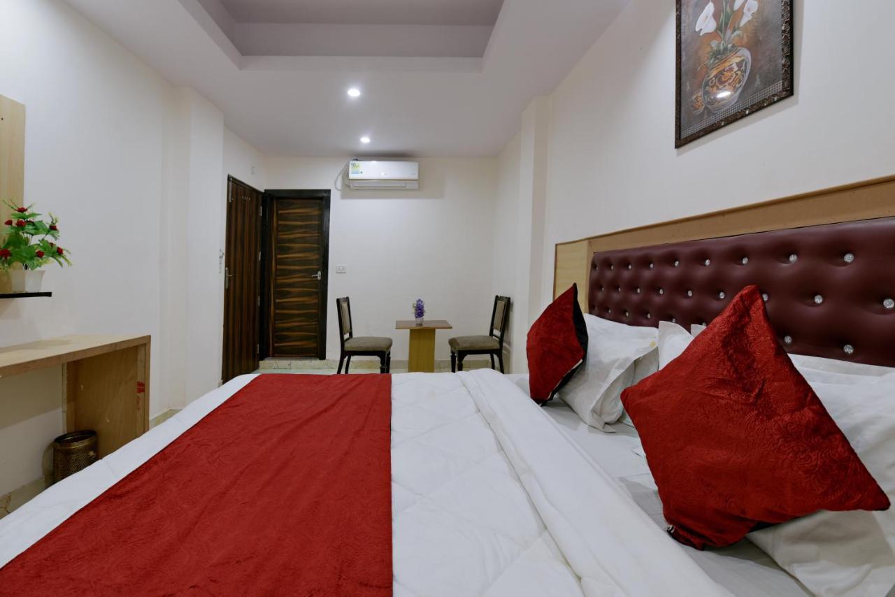 Hotel Hari International - Noida Sector 11 Luaran gambar